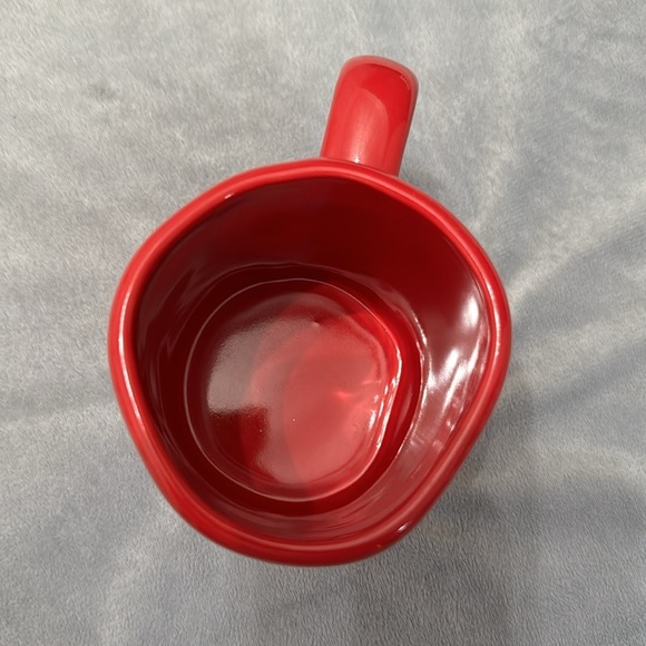 Rae Dunn By Magenta 213 MERRY Red Coffee Cup Mug Christmas Gift Decor Holiday - Picture 5 of 7